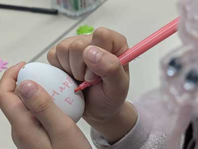 イースターを楽しむ様子